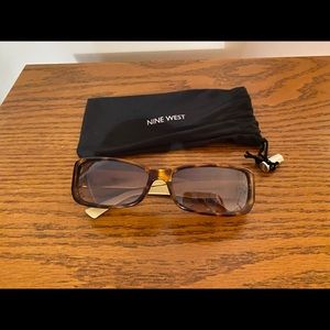 NINE WEST SUNGLASSES